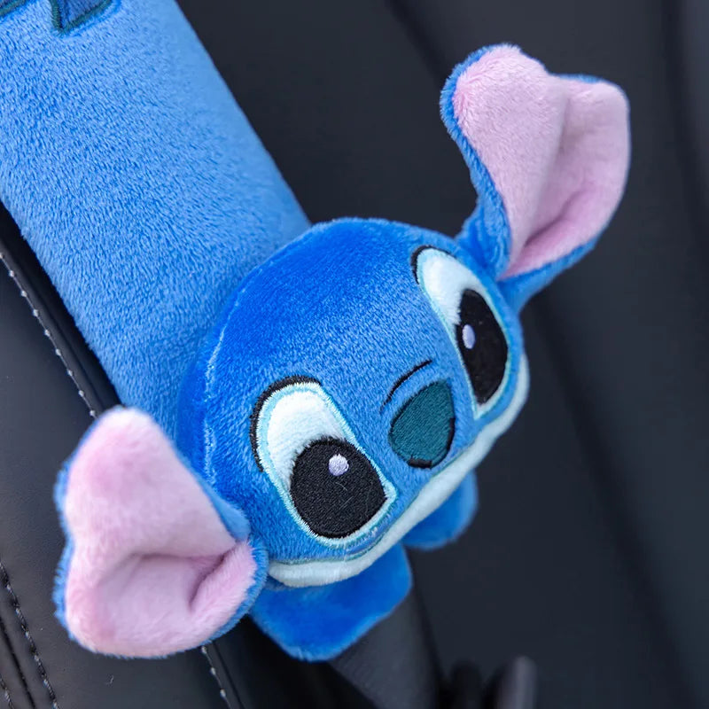 Funda Protectora para Cinturón de Seguridad de Auto – Peluche Stitch Suave y Decorativo