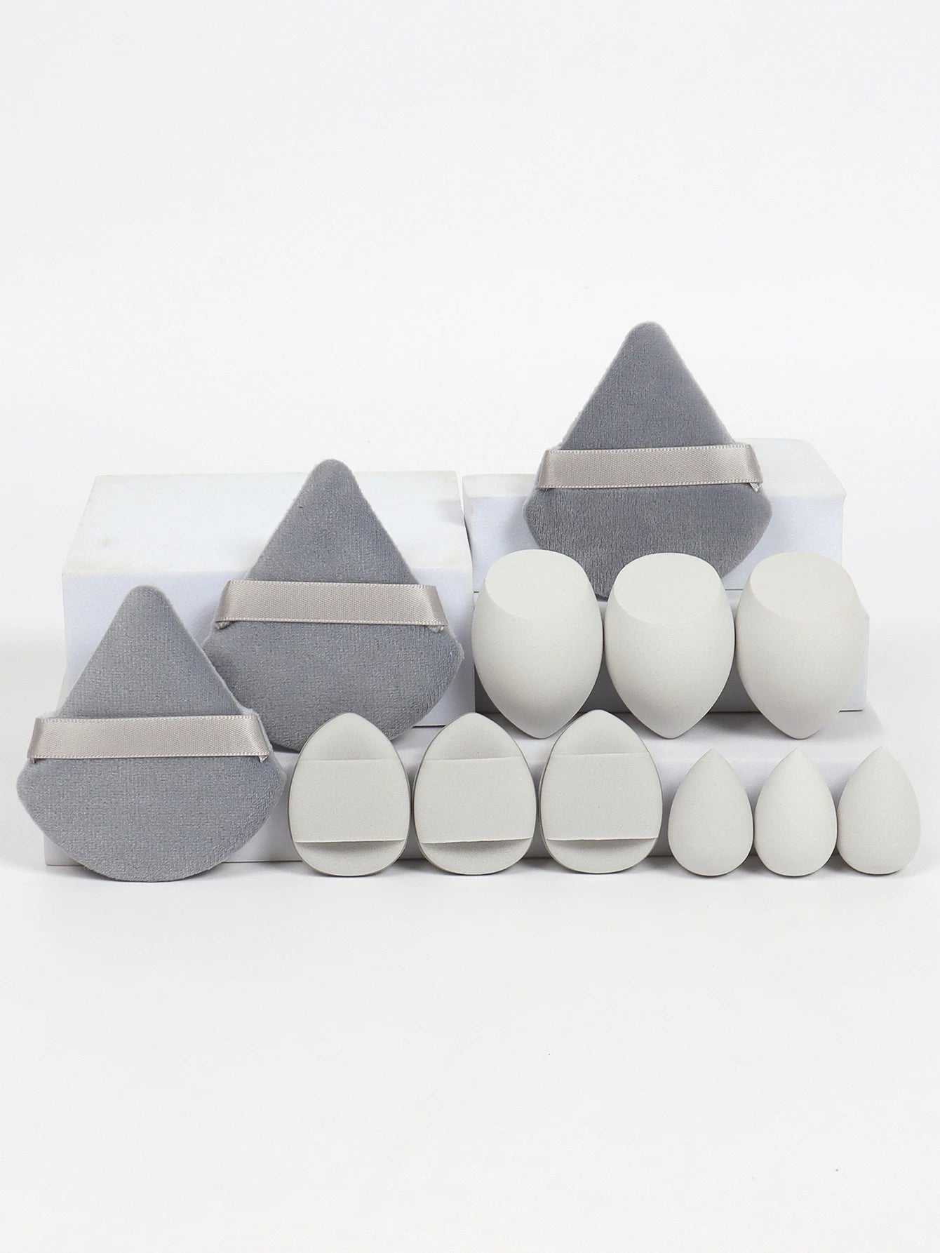 Set de Esponjas de Maquillaje 12 Piezas – Todo en Uno